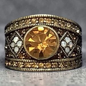 Heidi Daus Vintage-Inspired Gold Women's Statement Ring with Amber Crystal. Sz 7